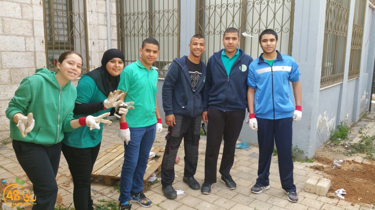 huda schooalk (17).jpg